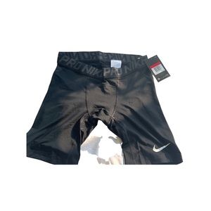 Nike Pro Compression Short. New with Tag size L